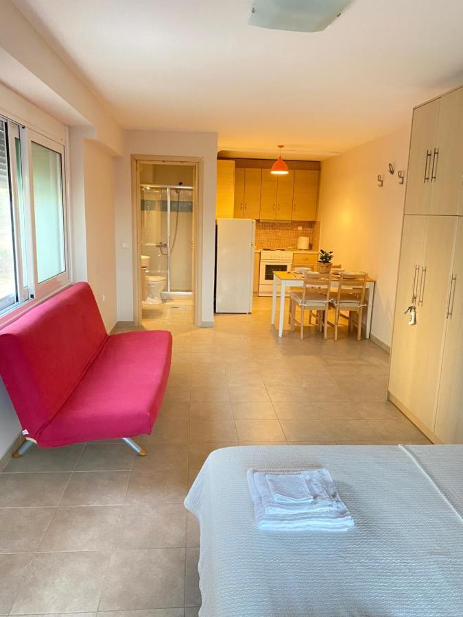 Seaside One-Bedroom On Chalkis Exterior foto